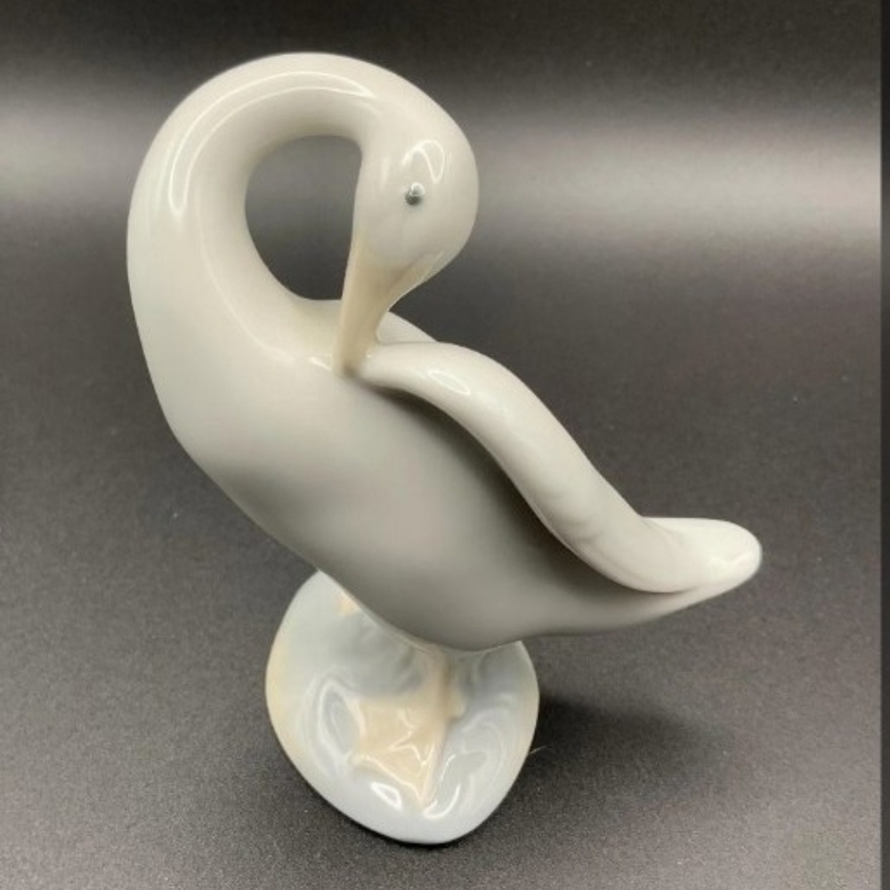 Lladro duck porcelain figurine